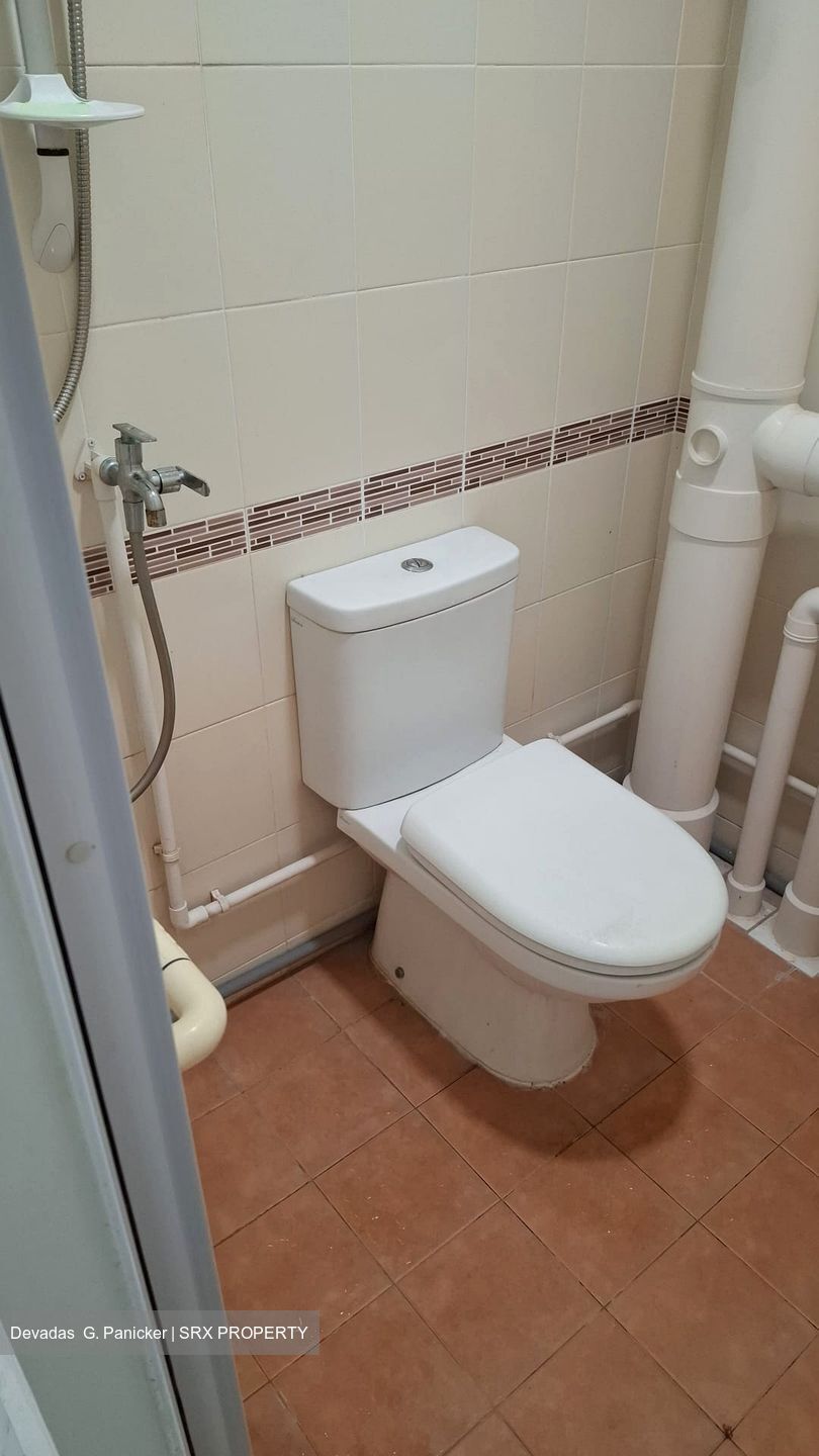 Blk 104 Jurong East Ville (Jurong East), HDB 3 Rooms #575803501